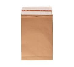 Verzendzak recycled (Do Good Bag) 320x430x80mm met dubbele plakstrip
